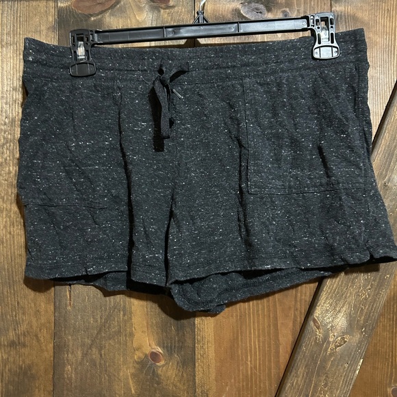 Athletic Works Pants - Athletic Works Charcoal Gray Shorts, size XL, smoke free home